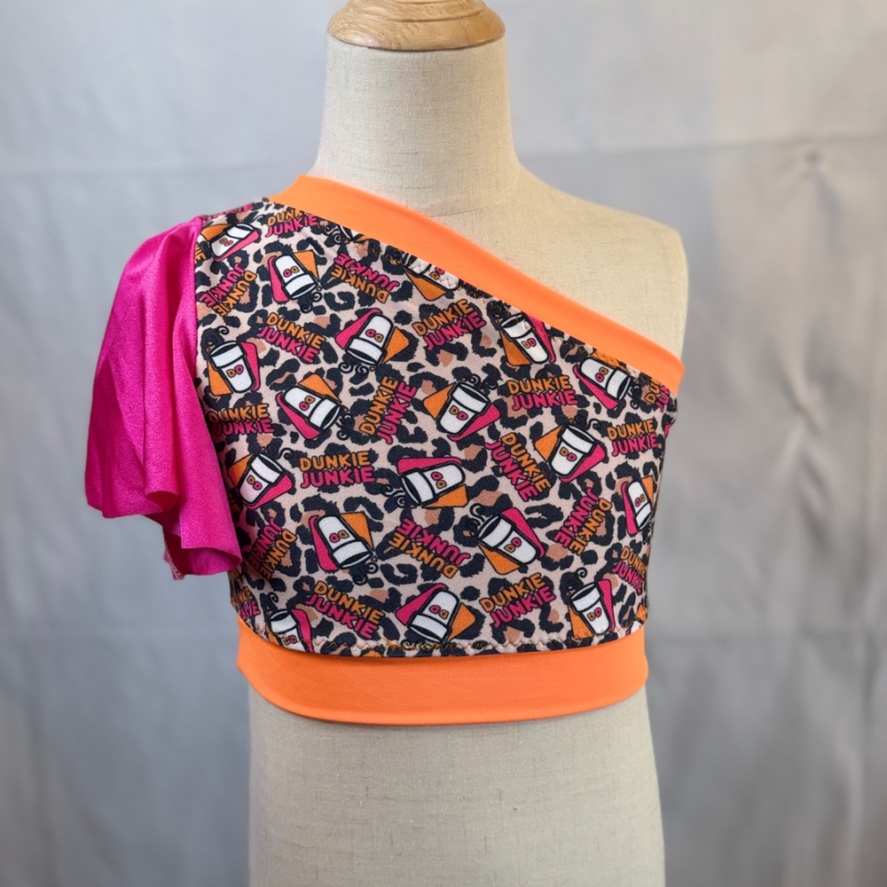Wild Arrows Apparel crop top, child size 8, brand new with tags